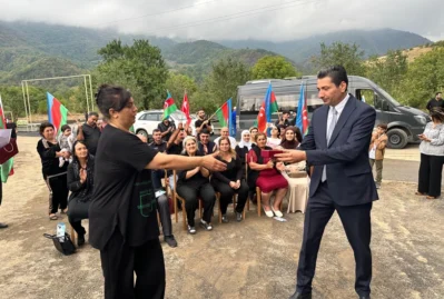 İlk köç Badara kəndində: açarlar təqdim edildi - FOTOLAR