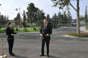 Prezident AYB-nin Yaradıcılıq Evinin açılışında iştirak etdi - FOTOLAR