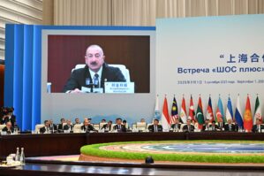 Əliyevin qatıldığı iclasda ilk yaşandı: Gözlər Bakıda - İki təklif irəli sürülür