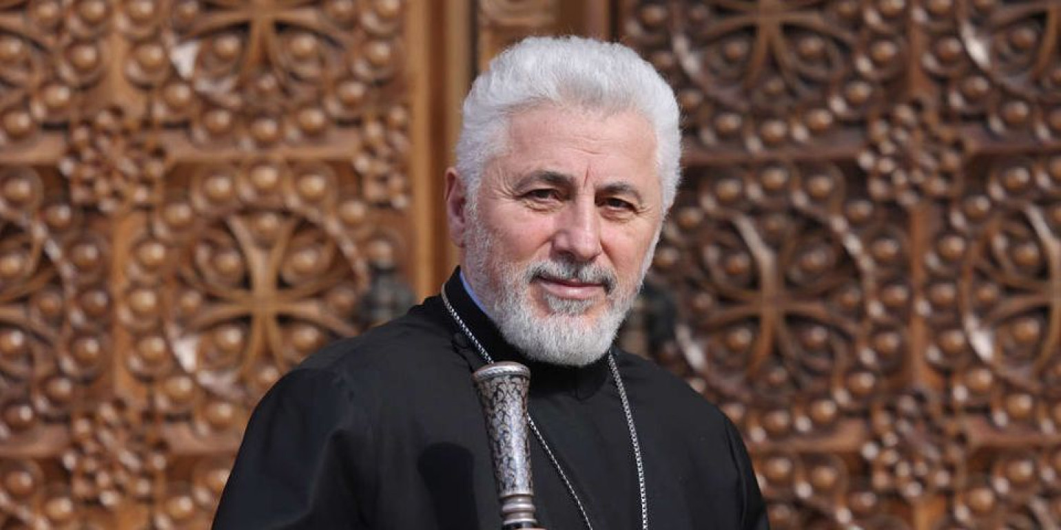 II Qareginin qardaşı da Ukraynanın siyahısında - Səbəb