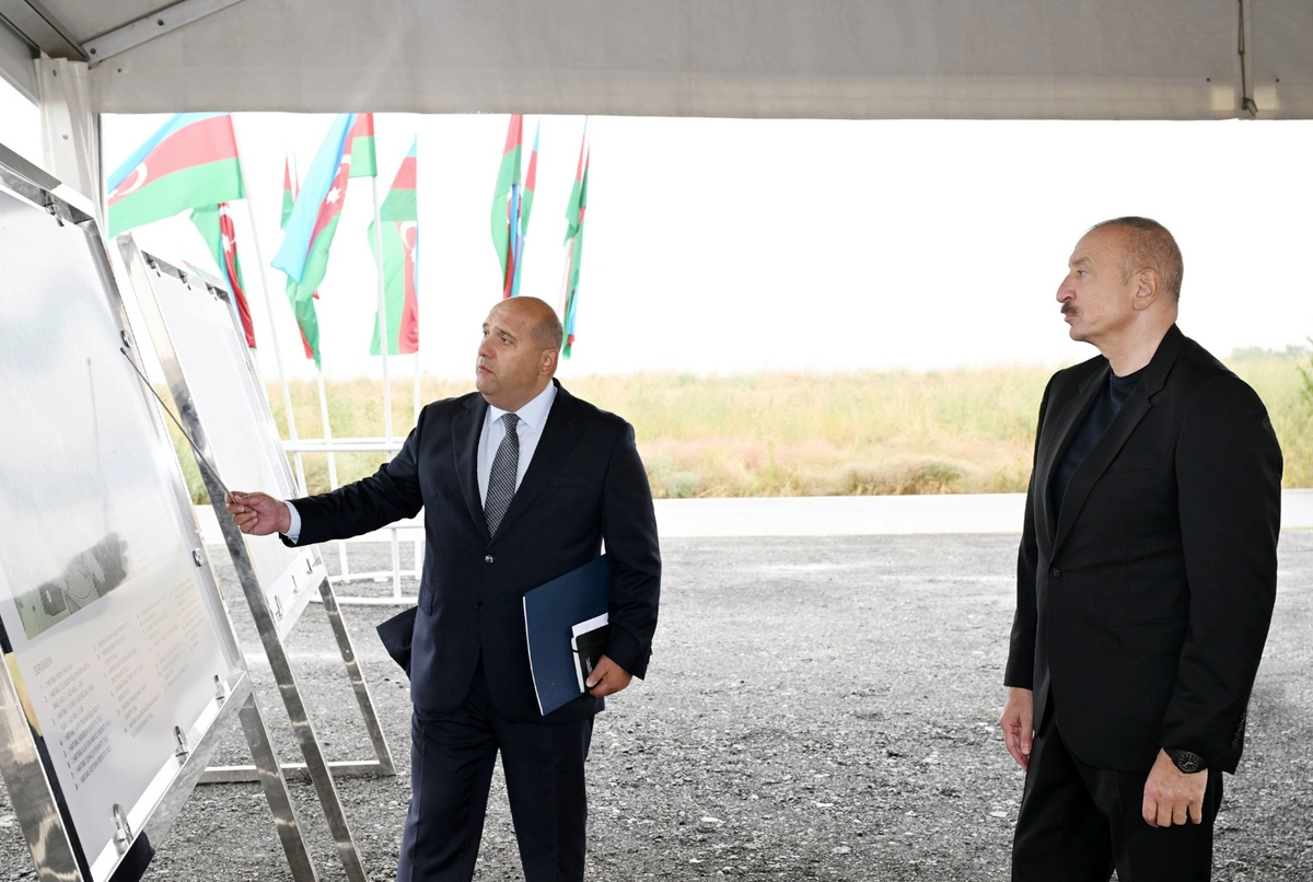 Prezident Füzulidə bu kəndin təməlini qoydu - FOTOLAR