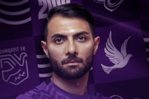 “Neftçi”dən ayrılan futbolçu “Sumqayıt”a keçdi