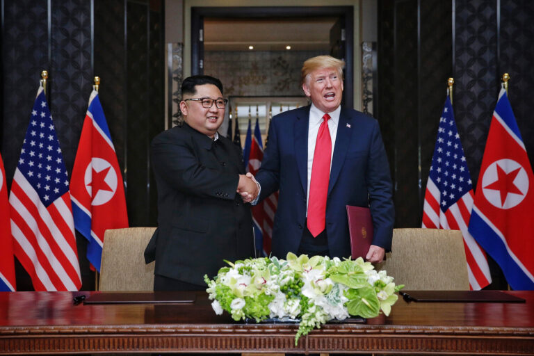 Kim Çen Trampla xatirəsindən danışdı