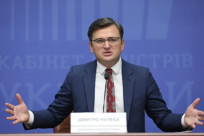 Ukraynalı sabiq nazir gecə ölkədən oğru kimi qaçdı