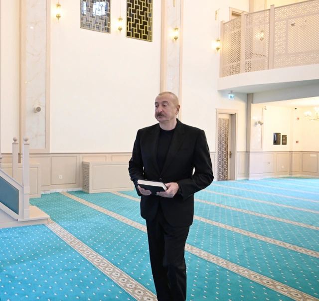 Hadrutda inşa edilmiş məscidin açılışı - VİDEO