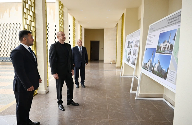 Hadrutda inşa edilmiş məscidin açılışı - VİDEO