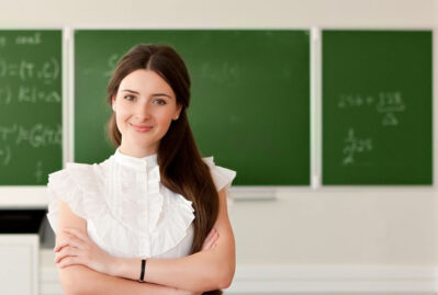 Bakıda müəllimdən şagird və valideynlərə unikal jest - FOTO