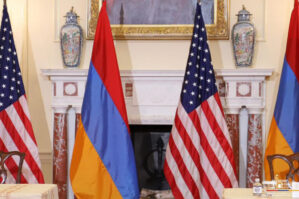 Ermənistan və ABŞ kommunikasiyaların açılmasını müzakirə edir