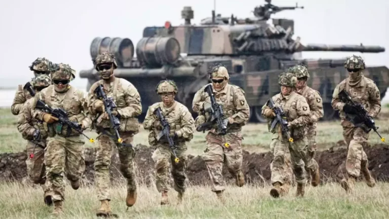 "NATO-nun Avropa ölkəsini işğalı" xəbəri təşvişi artırdı - Rusiya ilə təcili danışıqlar