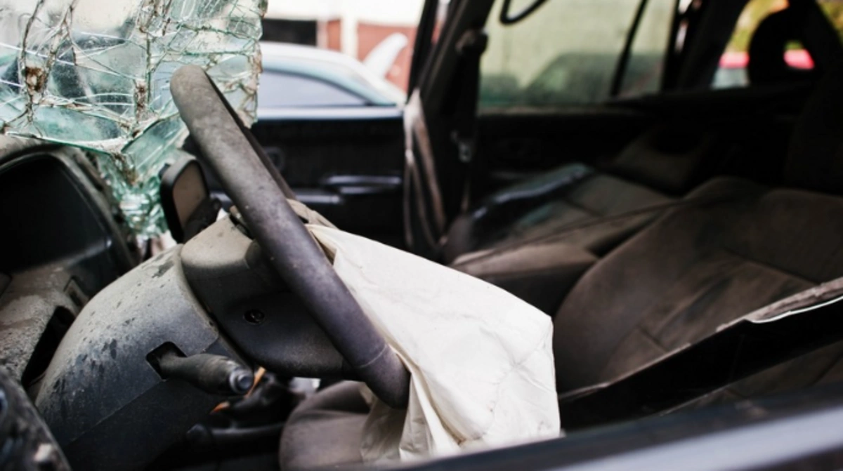 Saatlıda qəza: 4 nəfər xəsarət aldı