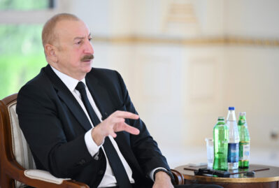 Hüdudlarımızın o tayında da Azərbaycan əhalisi yaşayır - Prezident