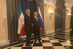 Putin Pezeşkianla görüşdü