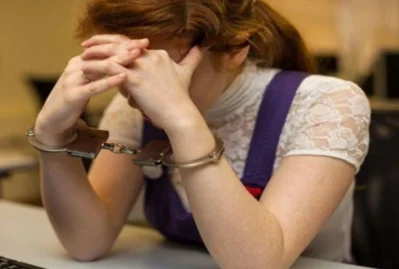 Bakıda ilginc hadisə: kişi geyimində evə girən qadın...