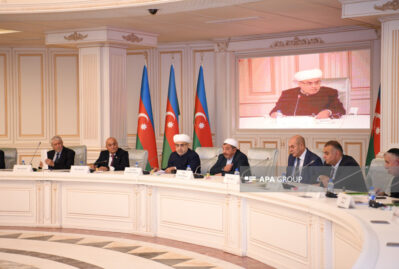 Dövlət Şuşada kilsələri də bərpa edir - QMİ sədri