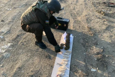 Masazırda küçədən qumbara tapıldı - VİDEO