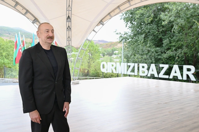 "Nəvələrim beş gündür, burada dincəlir" deyən sakinə Prezidentdən səmimi reaksiya - VİDEO+FOTOLAR