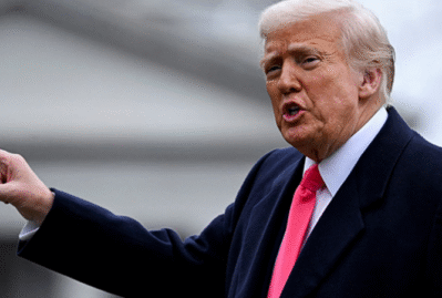 Trampı özündən çıxaran sual: "Elə danışırsınız ki..."