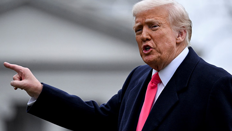 Trampı özündən çıxaran sual: "Elə danışırsınız ki..."