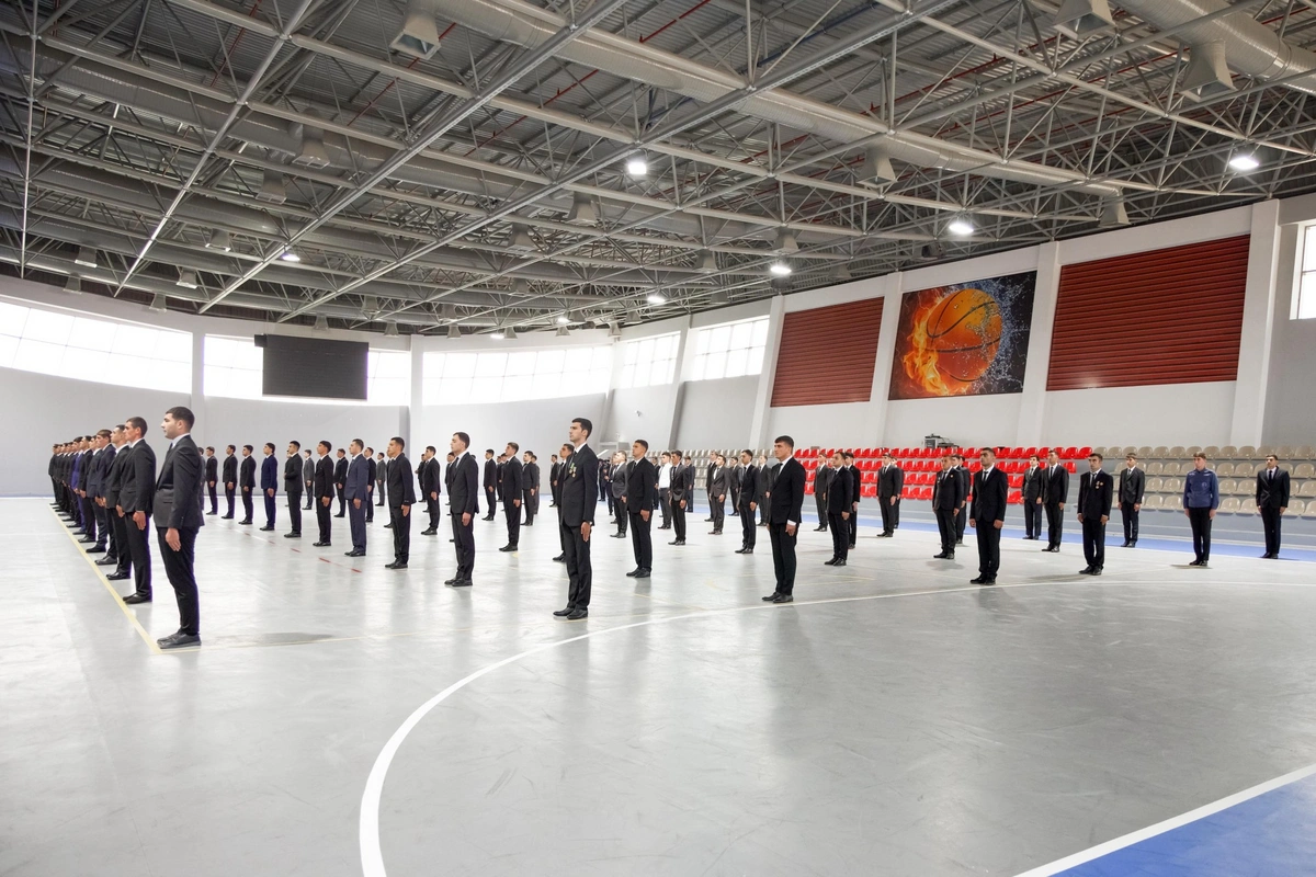 Vilayət Eyvazov Naftalanda vətəndaşları qəbul etdi - VİDEO 4 Vilayət Eyvazov Naftalanda vətəndaşları qəbul etdi - VİDEO