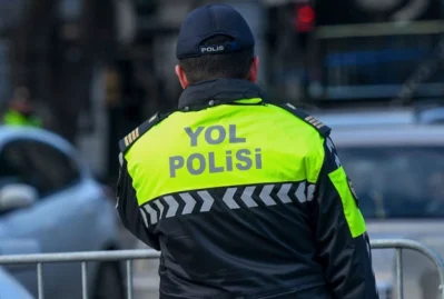 Yol polisindən sürücülərə müraciət