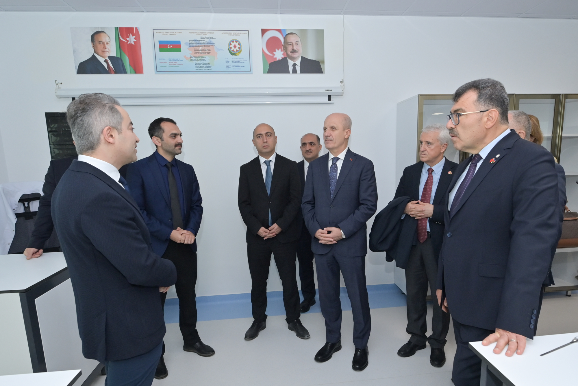 Erol Özvar Qarabağ Universitetini ziyarət edib – FOTOLAR