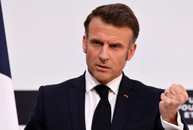 Makron üçün geri sayım başladı: 3 yolu var