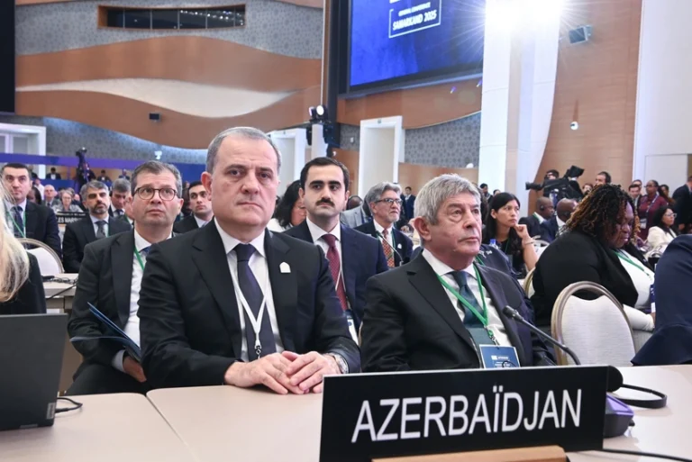 Ceyhun Bayramov YUNESKO Baş Konfransının 43-cü sessiyasının açılış mərasimində iştirak edir – FOTOLAR