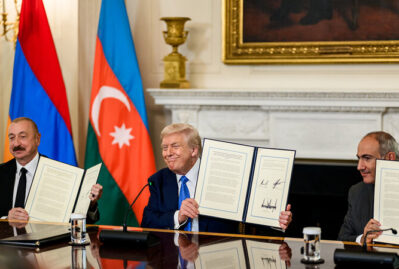 Tramp Qarabağ müharibəsindən danışdı: "Milyonlarla insan öldü"