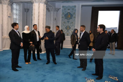 Diplomatik korpusun üzvləri Zəngilan şəhər məscidində olublar 8 Diplomatik korpusun üzvləri Zəngilan şəhər məscidində olublar