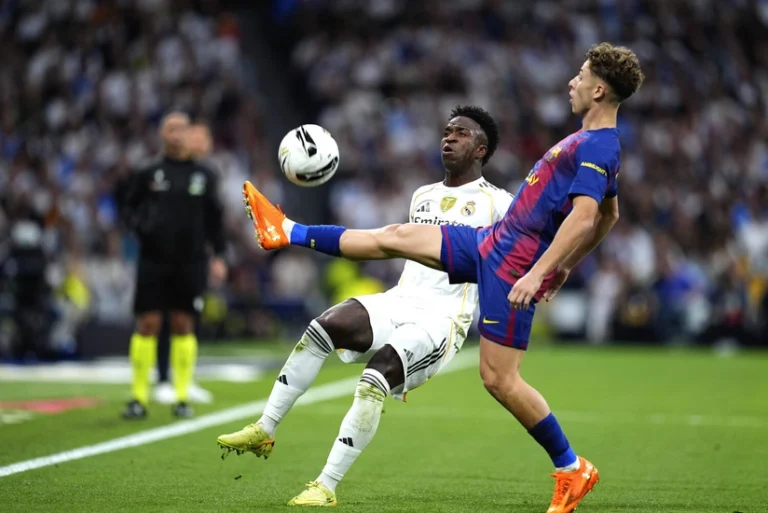 "Real Madrid" - "Barselona" matçı bitdi: 3 qol, 1 penalti, 1 qırmızı...