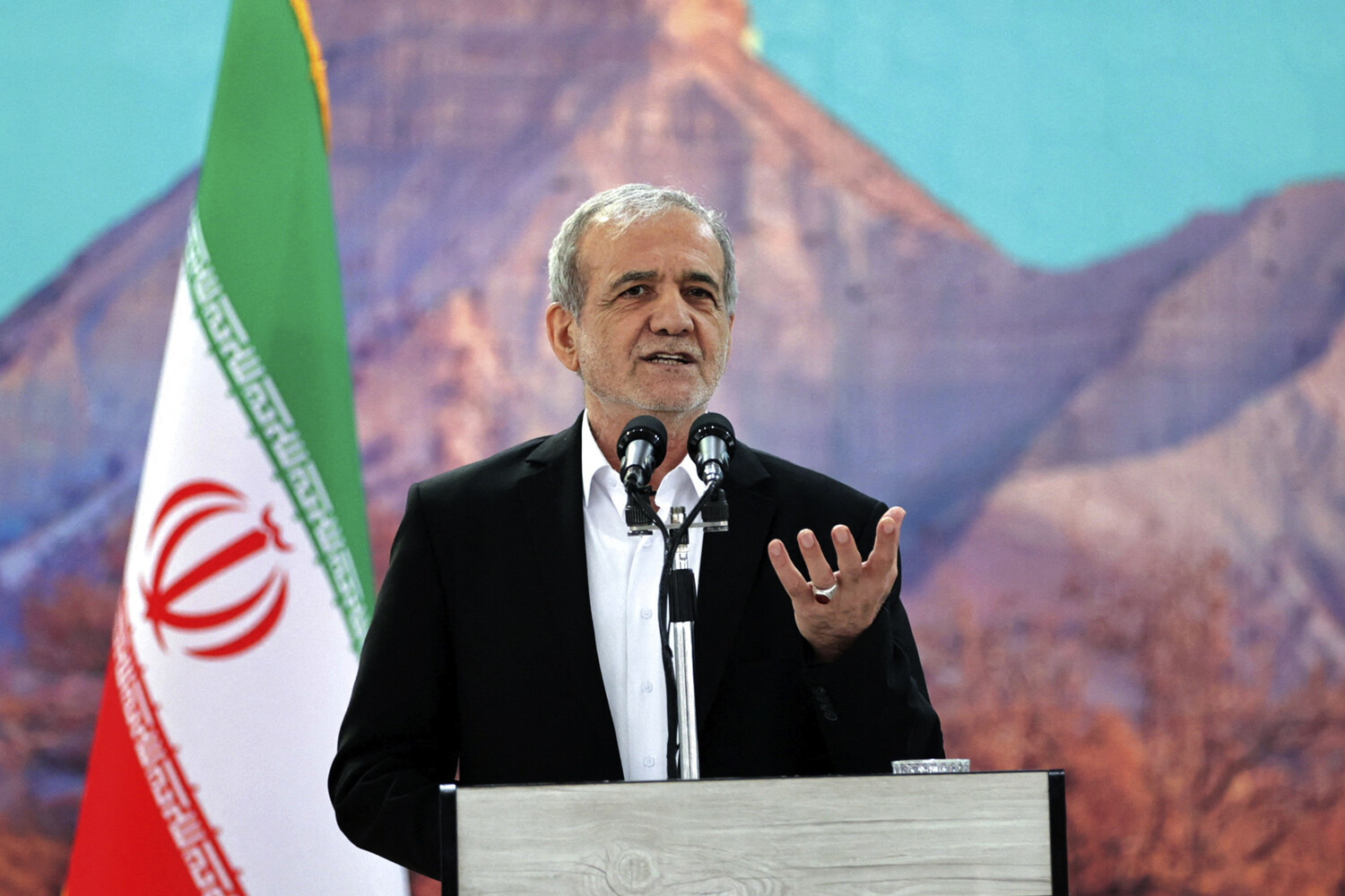 Pezeşkian Xamenei ilə də danışdı: İranda tarixi qərar gözlənilir