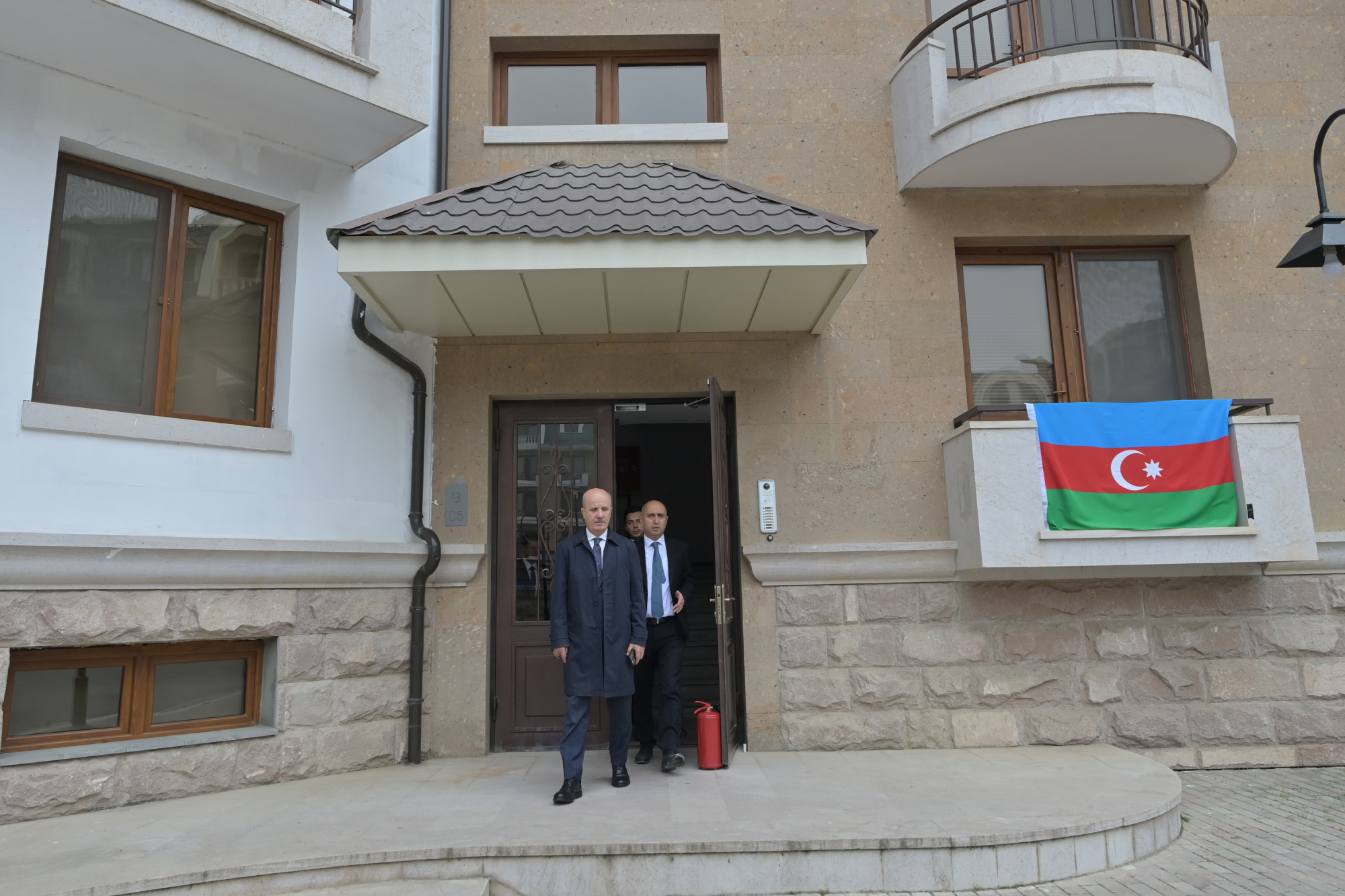 Erol Özvar Qarabağ Universitetini ziyarət edib – FOTOLAR