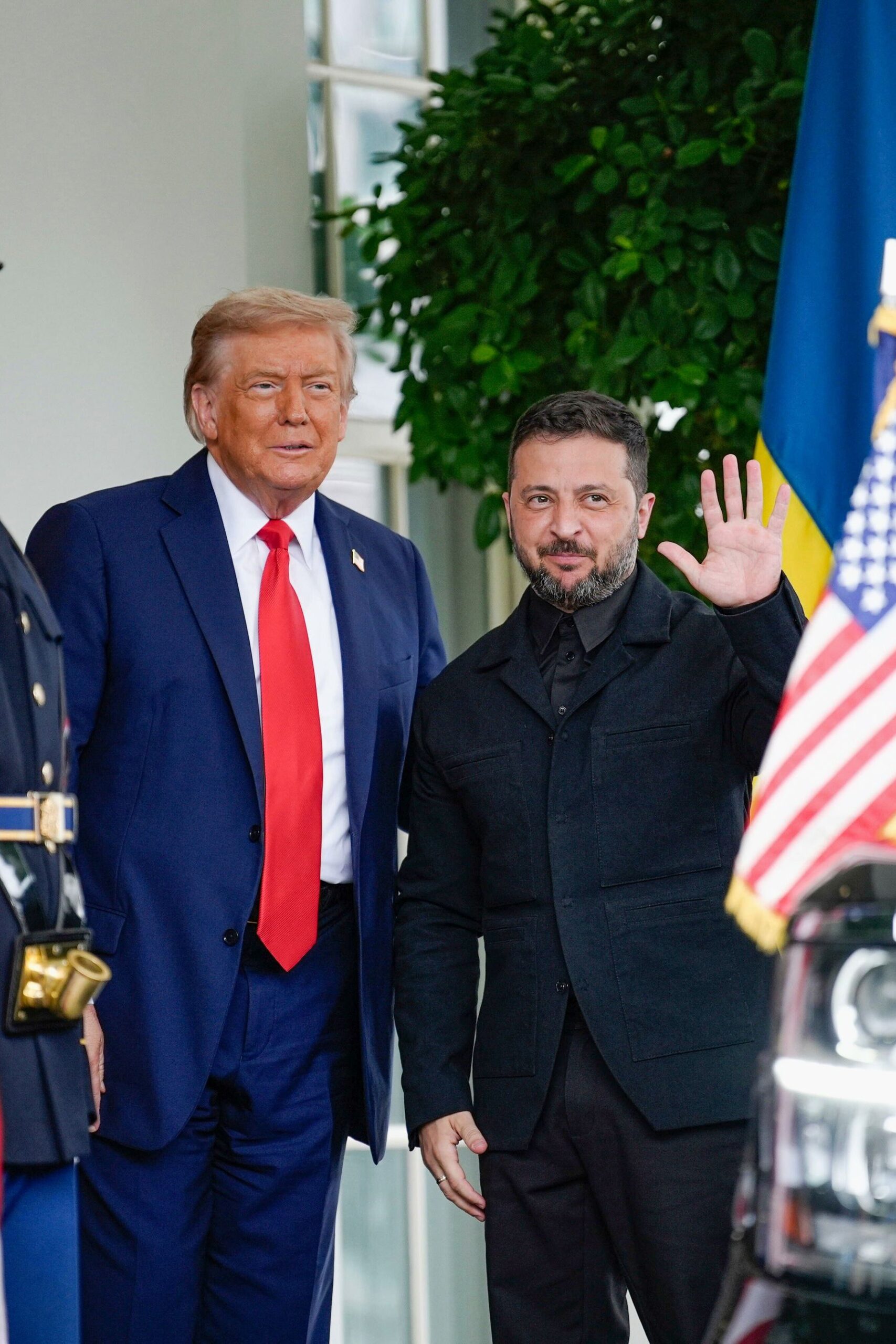 Zelenski ABŞ-a getdi: Trampla görüşəcək