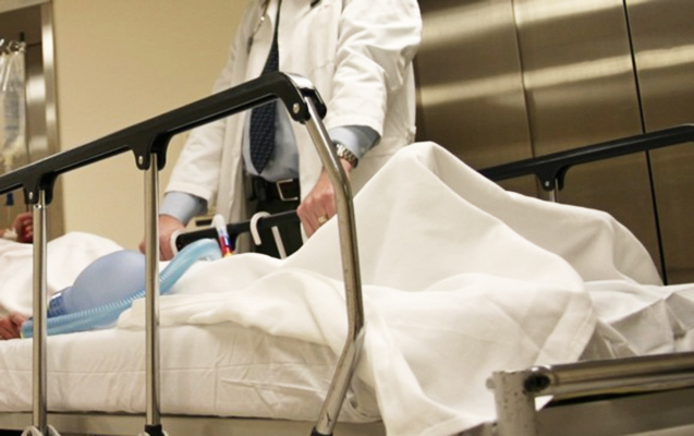 10 yaşlı uşağı maşın vurdu — Vəziyyəti ağırdır