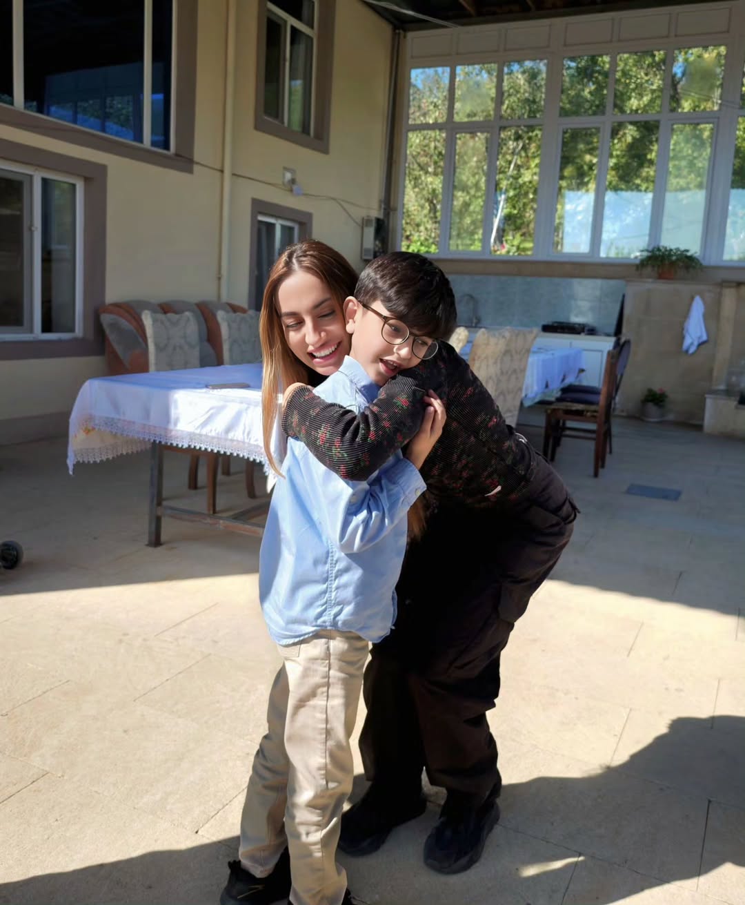 Arzu Əliyeva bu ailənin qonağı oldu – FOTOLAR