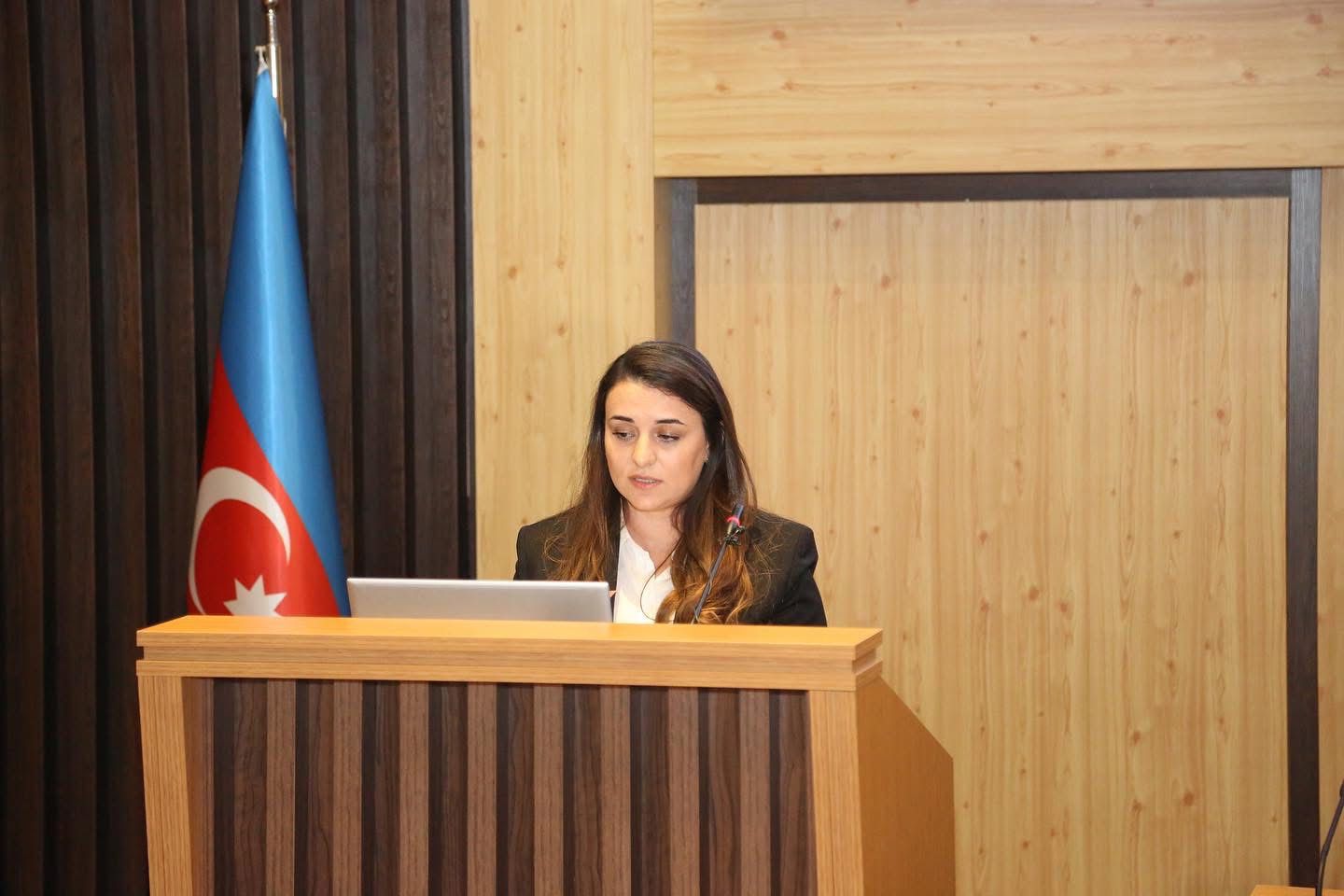Yeni Klinikada “Çəhrayı lent” adlı maarifləndirmə seminarı baş tutdu - FOTOLAR 5 WhatsApp Image 2025 10 24 at 12.46.49 2