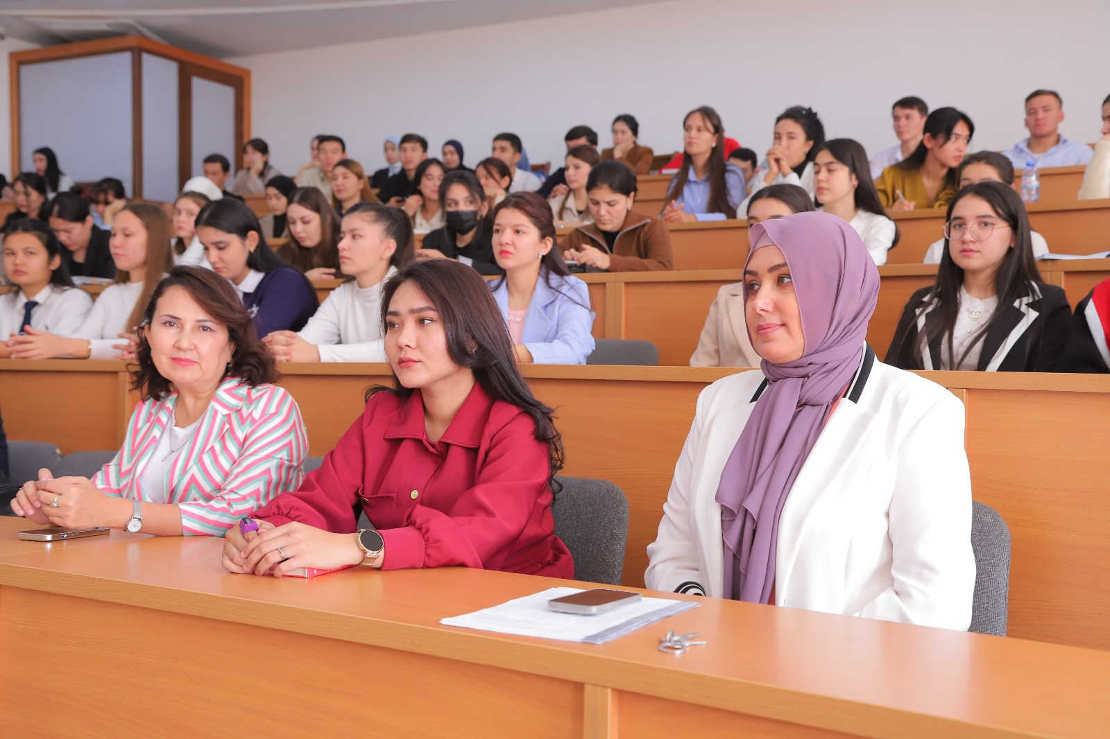 Özbəkistanda "Qərbi Azərbaycan hekayələri" adlı kitabın təqdimatı keçirildi - FOTOLAR 4 WhatsApp Image 2025 10 29 at 10.45.46 1