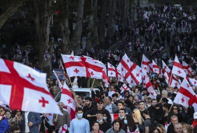 Regionu çalxalayan olay: qonşu ölkədə nələr yaşanır? - Detallar