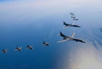 ABŞ bombardmançıları Yaponiya hərbi bazasına yerləşdirildi - SƏBƏB