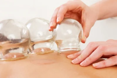 Belinə banka qoyulan qadın faciəvi şəkildə öldü