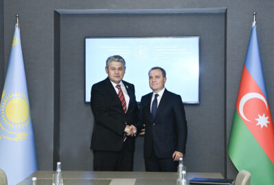 Ceyhun Bayramov Koşerbayevi qəbul etdi