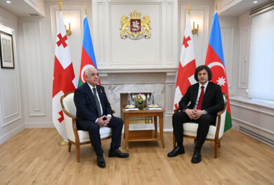 Tbilisidə baş nazirlər görüşdü - FOTOLAR 38 Tbilisidə baş nazirlər görüşdü - FOTOLAR