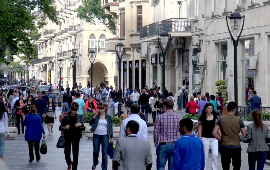 Azərbaycanlıların evlilikdə seçimi dəyişir - Qadağan deyil, amma risklidir.. 8 Azərbaycanlıların evlilikdə seçimi dəyişir – Qadağan deyil, amma risklidir..
