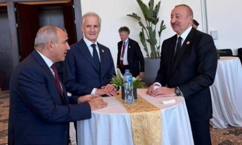 İlham Əliyev Paşinyanı təbrik etdi