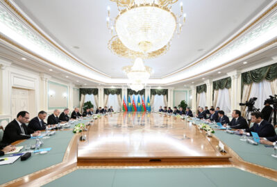 Astanada ikinci iclas keçirildi - FOTOLAR