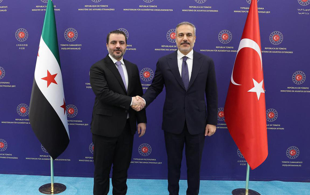 Hakan Fidan suriyalı həmkarı ilə görüşdü