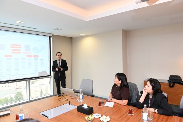 Xalq Bank Eurasian Bank və Uzpromstroybank nümayəndə heyətlərini qəbul etdi - FOTOLAR 4 Xalq Bank Eurasian Bank və Uzpromstroybank nümayəndə heyətlərini qəbul etdi - FOTOLAR