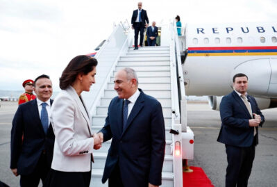 Paşinyan Gürcüstana işgüzar səfərə gedib