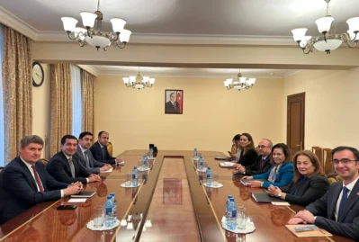 Türkiyə XİN rəhbərinin müavini Hikmət Hacıyevlə görüşüb 9 Türkiyə XİN rəhbərinin müavini Hikmət Hacıyevlə görüşüb