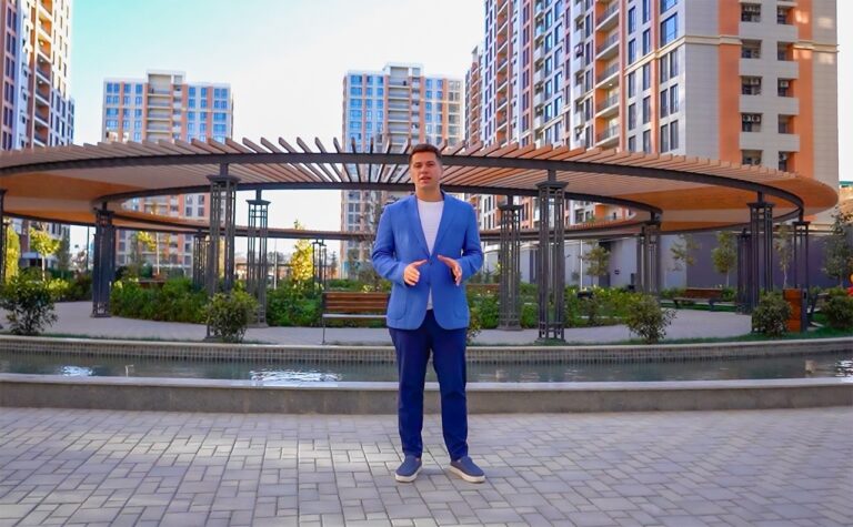 "Park Yasamal"da müasir fasad texnologiyası tətbiq olunur  - "Kristal!"